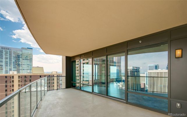 Exterior, Other, Skyline