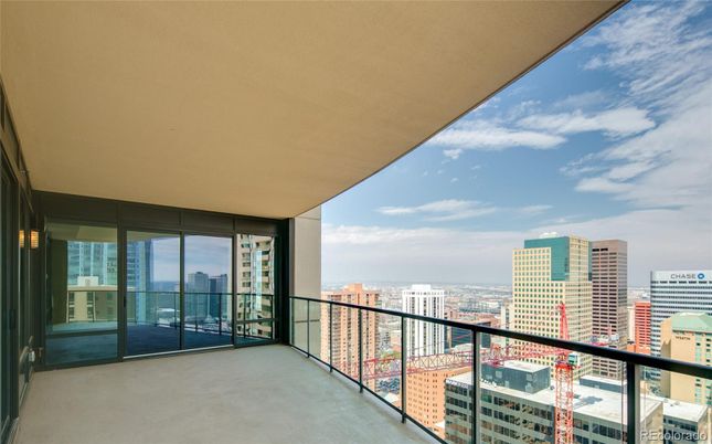 Exterior, Other, Skyline