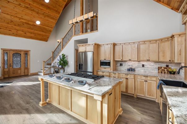 Interior, Kitchen, Recessed Lighting, Stainless Steel Appliances, Wooden Ceilings, Wood Texture Flooring