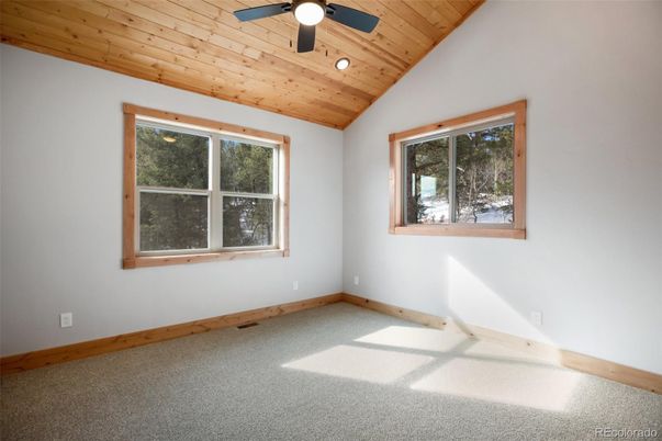 Empty room, Interior, Recessed Lighting, Wooden Ceilings