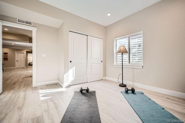 Interior, Recessed Lighting, Wood Texture Flooring