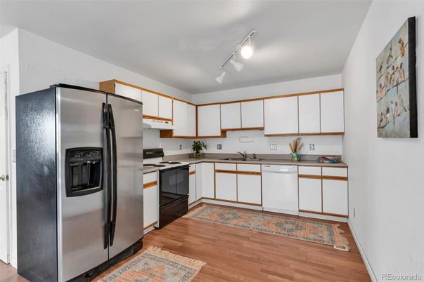Interior, Kitchen, Stainless Steel Appliances, Wood Texture Flooring