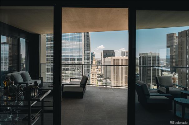 Exterior, Interior, Other, Skyline