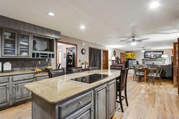 Dining room, Interior, Kitchen, Recessed Lighting, Wood Texture Flooring