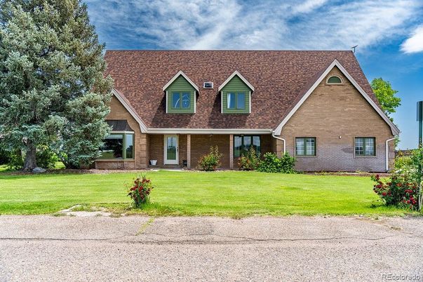 Exterior, Facade, Brick Facade, Cape Cod