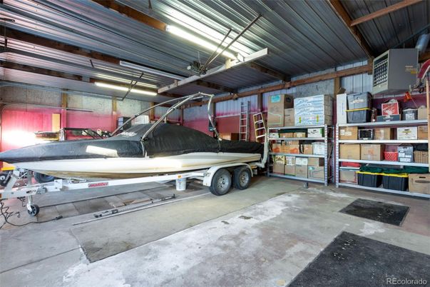 Garage, Interior