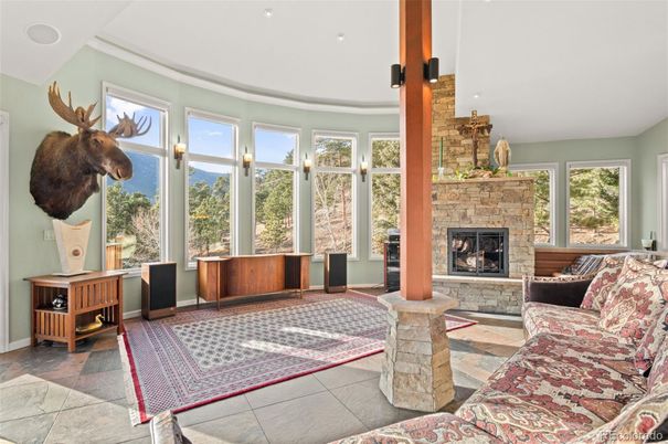Fireplace, Interior, Recessed Lighting
