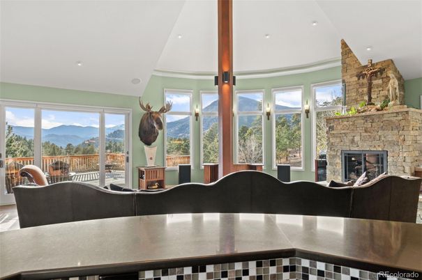 Fireplace, Interior, Recessed Lighting