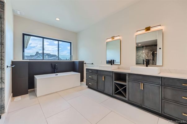 Bathroom, Dual Sink Vanities, Free Standing Baths, Interior, Recessed Lighting