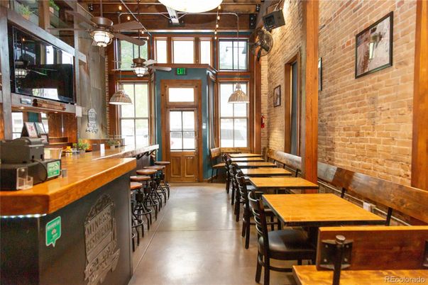 Dining room, Interior, Kitchen, Pendant Lights, Stone Walls