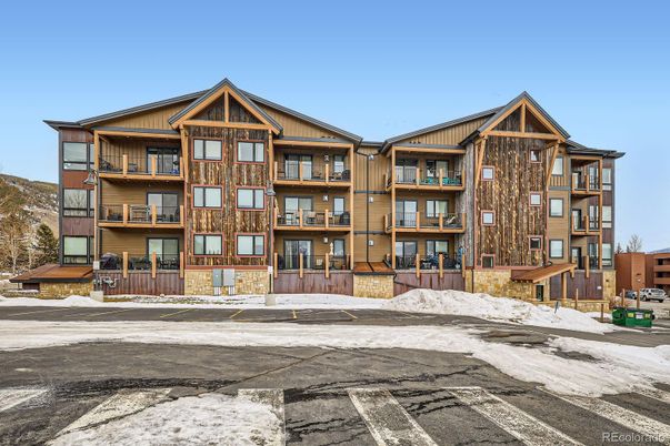 Exterior, Facade, Condo Building