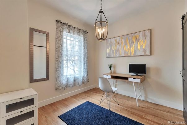 Home Office, Interior, Pendant Lights, Wood Texture Flooring
