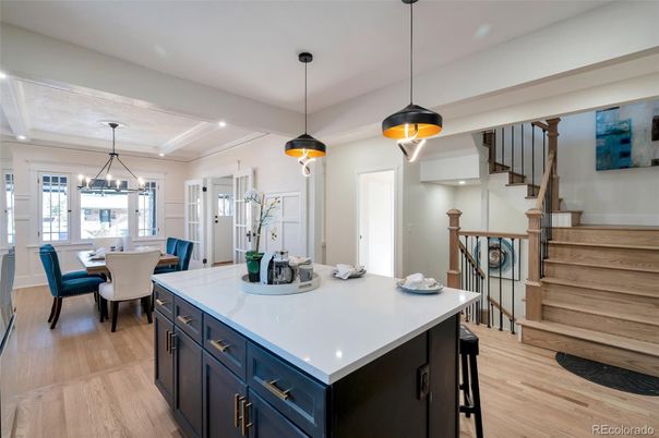 Dining room, Interior, Kitchen, Pendant Lights, Recessed Lighting, Wood Texture Flooring