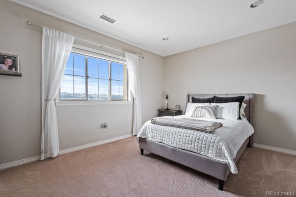Bedroom, Interior, Recessed Lighting
