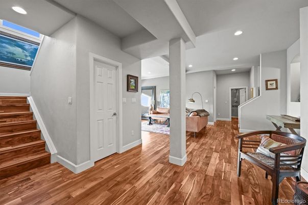 Interior, Recessed Lighting, Wood Texture Flooring