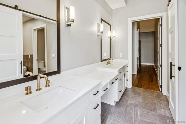 Bathroom, Dual Sink Vanities, Interior, Wood Texture Flooring