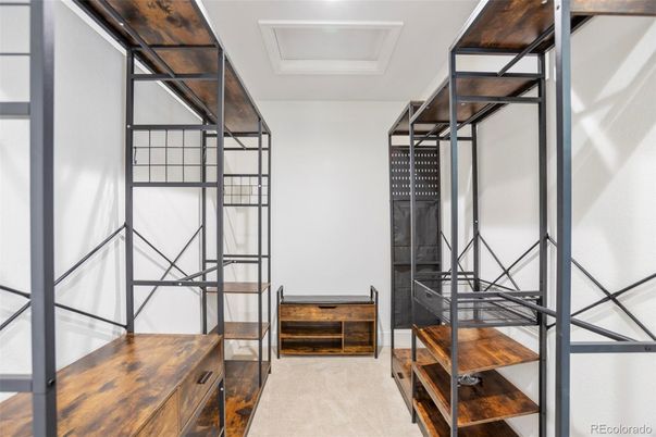 Interior, Walk-in Closets
