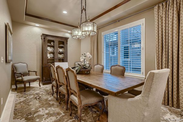 Dining room, Interior, Pendant Lights, Recessed Lighting