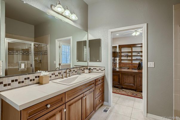 Bathroom, Dual Sink Vanities, Interior, Tile Countertops