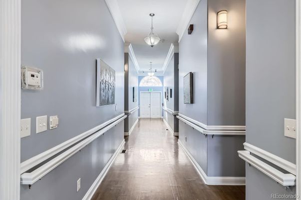 Interior, Pendant Lights, Wood Texture Flooring