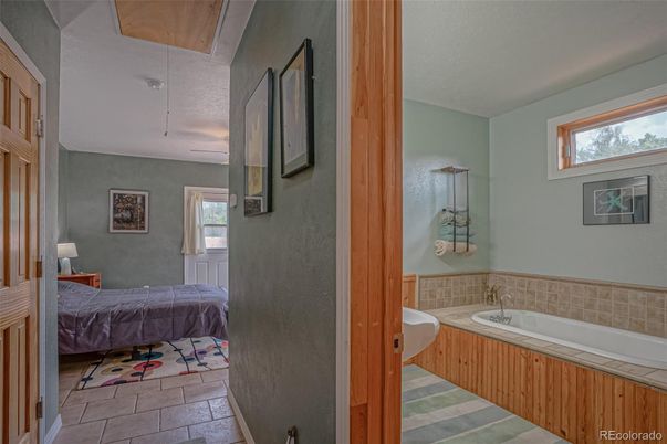 Bathroom, Bedroom, Interior