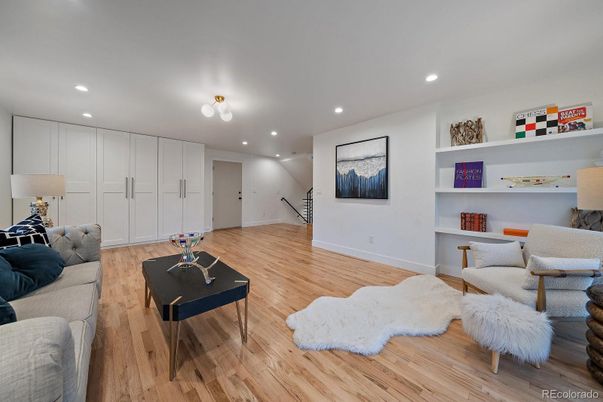 Interior, Living room, Recessed Lighting, Wood Texture Flooring