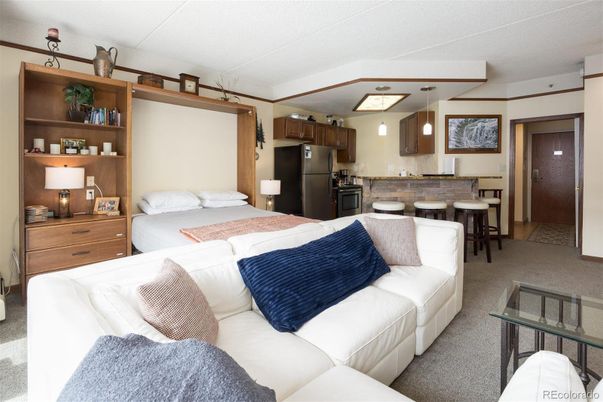 Bedroom, Interior, Kitchen, Pendant Lights