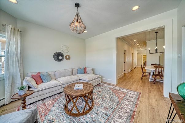 Dining room, Interior, Living room, Pendant Lights, Recessed Lighting, Wooden Ceilings, Wood Texture Flooring