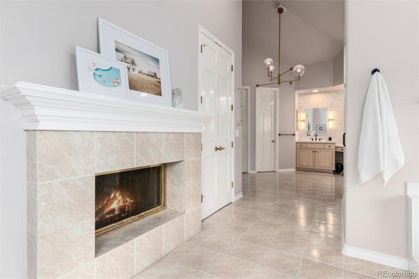 Bathroom, Fireplace, Interior, Pendant Lights