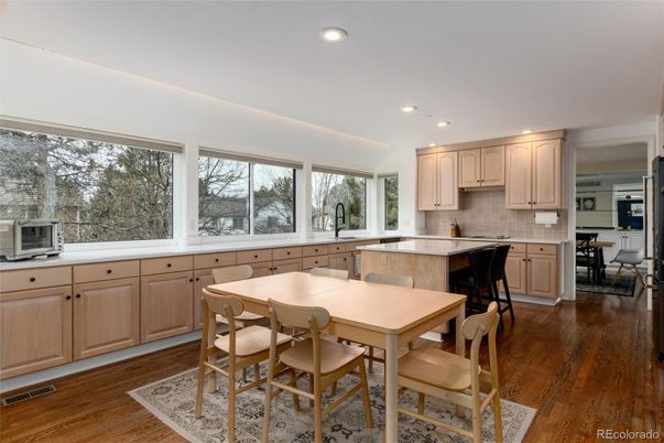 Dining room, Interior, Kitchen, Recessed Lighting, Wood Texture Flooring
