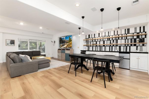 Dining room, Interior, Living room, Pendant Lights, Recessed Lighting, Wood Texture Flooring