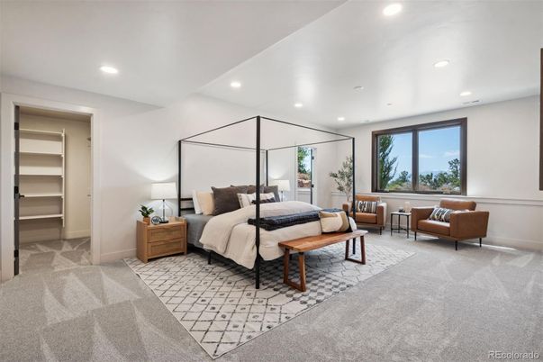 Bedroom, Interior, Recessed Lighting