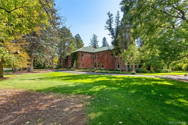 Backyard, Exterior, Facade, Brick Facade, None