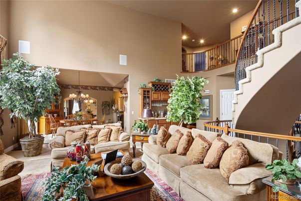 Chandelier, Dining room, Interior, Living room, Recessed Lighting