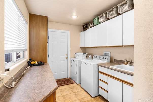Interior, Recessed Lighting, Washer