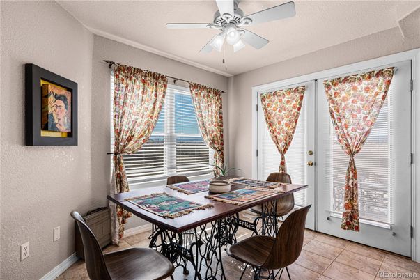 Dining room, Interior