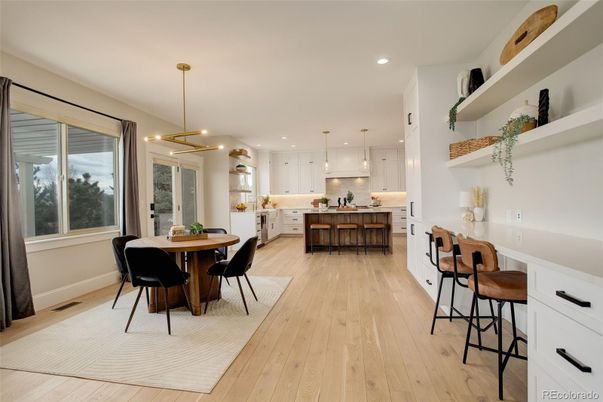 Dining room, Interior, Kitchen, Pendant Lights, Recessed Lighting, Wood Texture Flooring