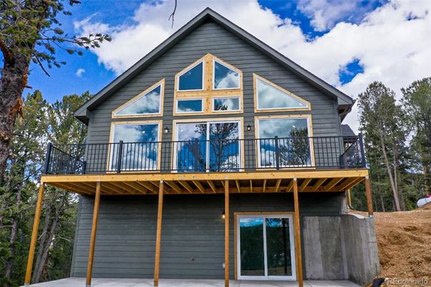 Exterior, Facade, A Frame