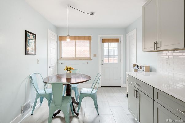 Dining room, Interior, Pendant Lights
