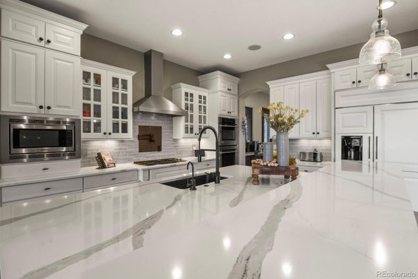 Interior, Kitchen, Pendant Lights, Recessed Lighting, Stainless Steel Appliances