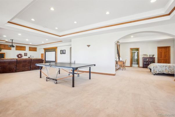 Game Room, Interior, Recessed Lighting