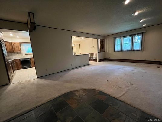 Empty room, Interior, Kitchen, Recessed Lighting