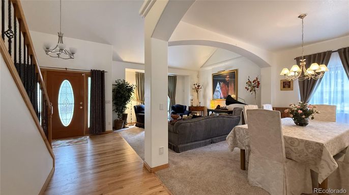 Chandelier, Dining room, Interior, Living room, Pendant Lights, Wood Texture Flooring