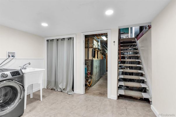 Interior, Recessed Lighting, Washer