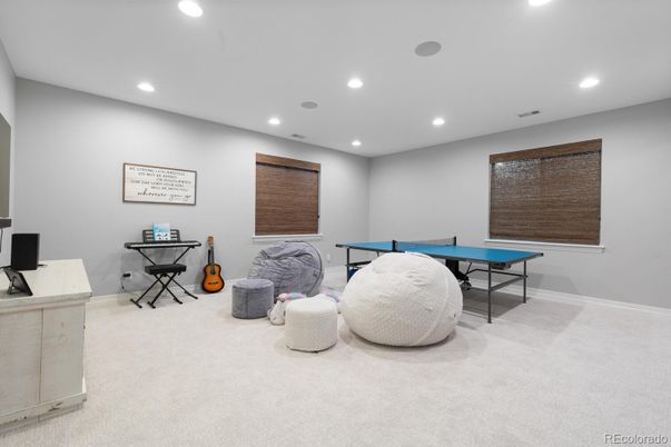 Game Room, Interior, Recessed Lighting