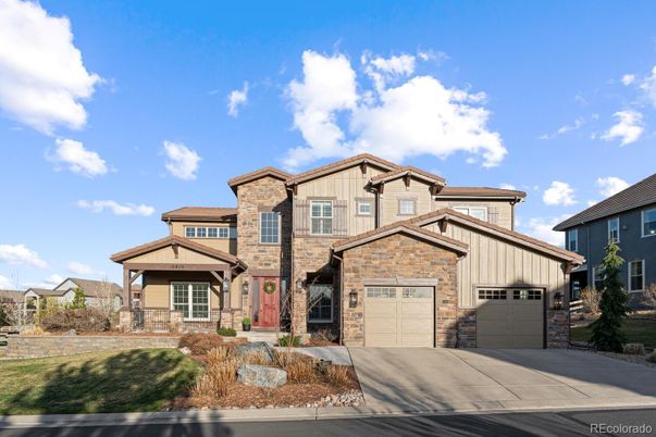 Attached, Exterior, Facade, Mediterranean