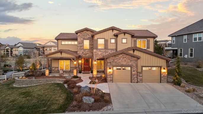 Attached, Exterior, Facade, Mediterranean