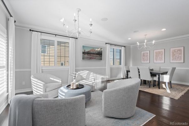 Chandelier, Dining room, Interior, Recessed Lighting, Wood Texture Flooring