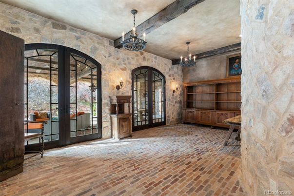 Chandelier, Interior, Pendant Lights