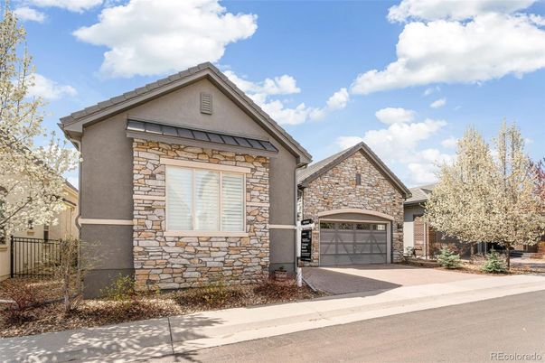Attached, Exterior, Facade, Brick Traditional
